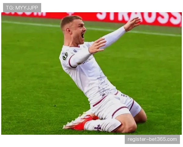 斯特林惊人,倒地引热议,点球判罚成,PG麻将胡了app,麻将胡了在线试玩,麻将胡了,麻将胡了官方网站